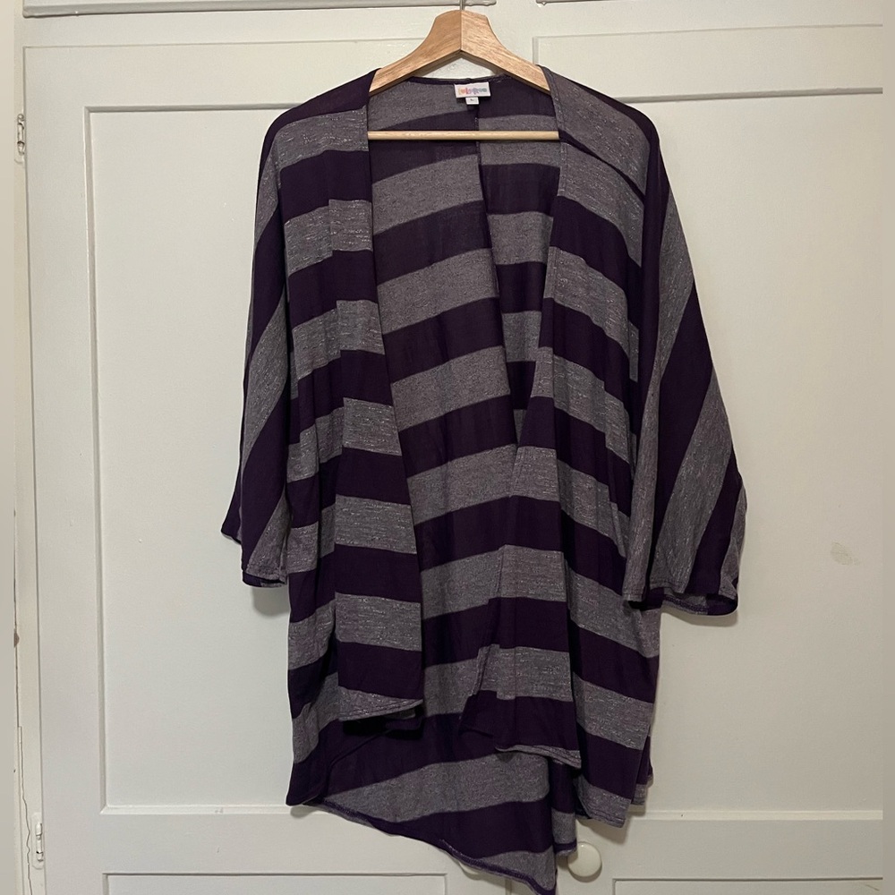 LuLaRoe Lindsay Kimono Size L Purple Lavender Striped Sheer Layering Flowy